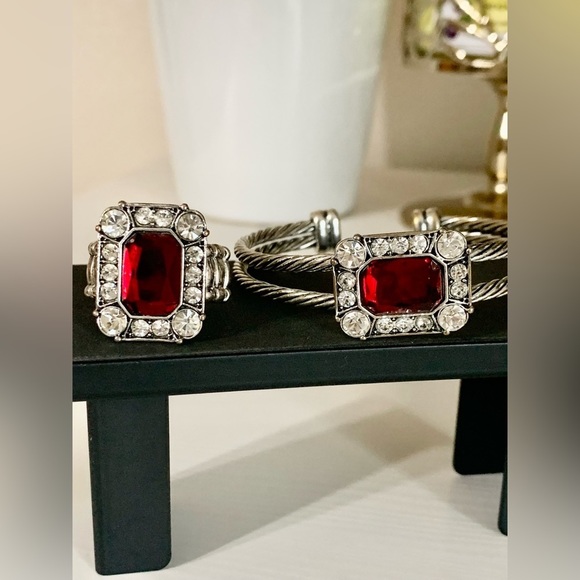 Beautiful ruby ring and bangle set. - Picture 3 of 3